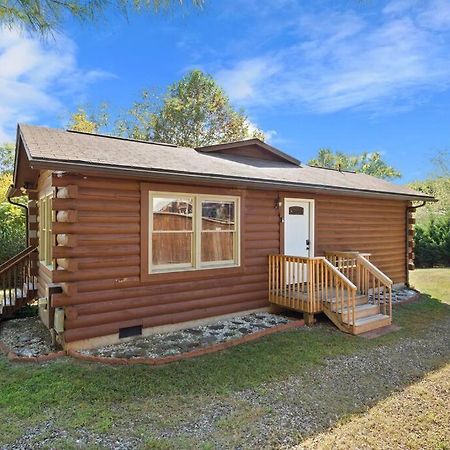 Dream Weaver Cabin Villa Candler ภายนอก รูปภาพ