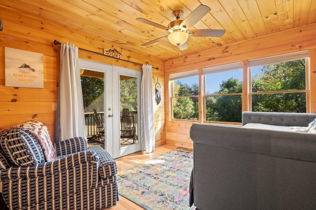Dream Weaver Cabin Villa Candler ภายนอก รูปภาพ
