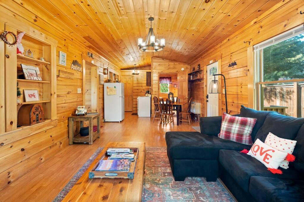 Dream Weaver Cabin Villa Candler ภายนอก รูปภาพ