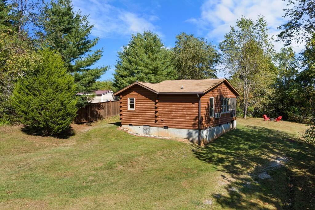 Dream Weaver Cabin Villa Candler ภายนอก รูปภาพ