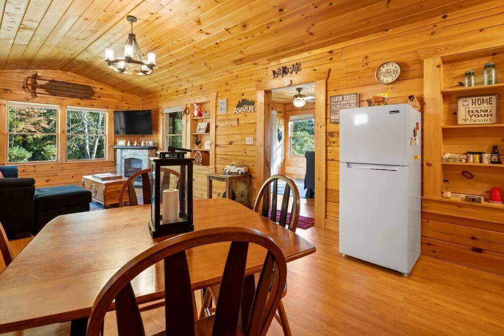Dream Weaver Cabin Villa Candler ภายนอก รูปภาพ